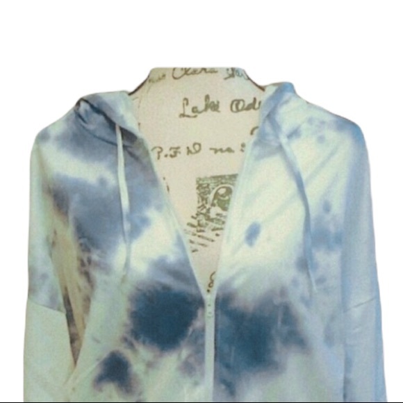MEDIUM TIEDYE SKY BLUE ZIP UP HOODIE NWT - Picture 3 of 4